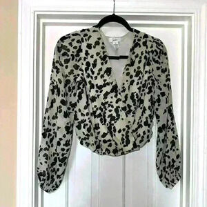 Like New Delilah Dress Crop Top Size Small